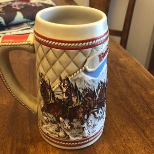 Budweiser Christmas stein 1985